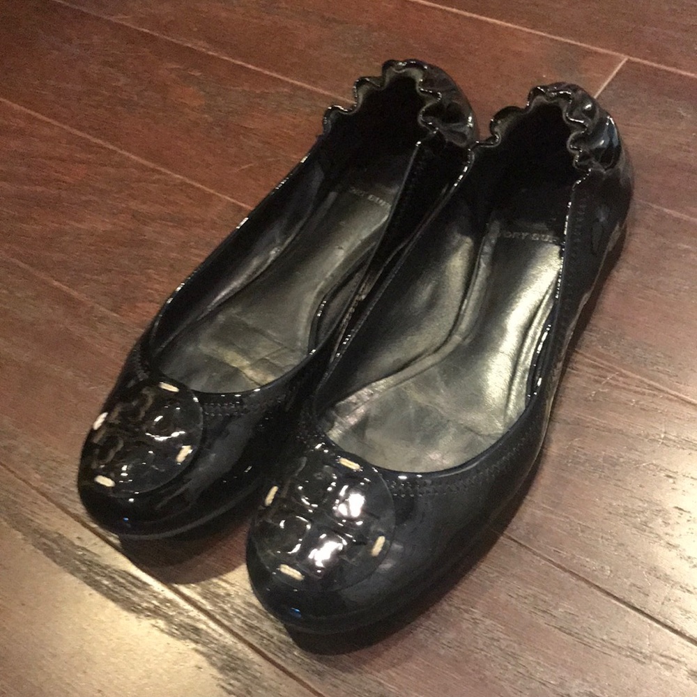 Black patent Tory Burch Flats